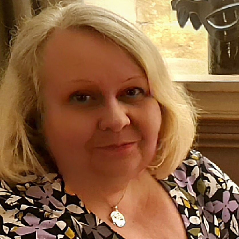 DeborahNeedle's tweet photo. #NewProfilePic https://t.co/pTLDB3S1xG