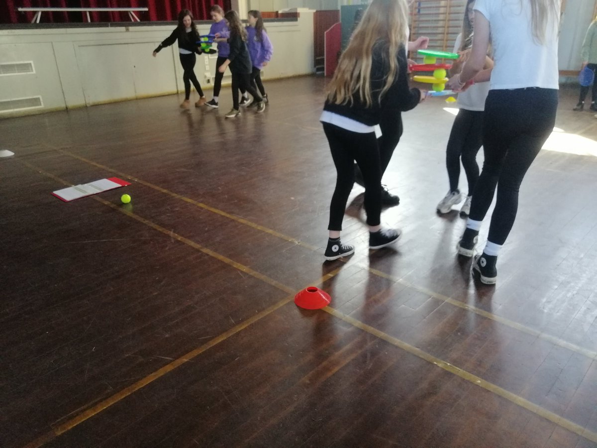 🎾Tennis Leadership🎾

P7 girls at <a href="/CulterSchool/">Culter School and Nursery</a> have been receiving <a href="/Miss_Hits/">Miss-Hits</a> (Tennis for Girls) leaders training at the end of this term; the plan is to run some lunchtime tennis activities for P1-3 girls next term 👍