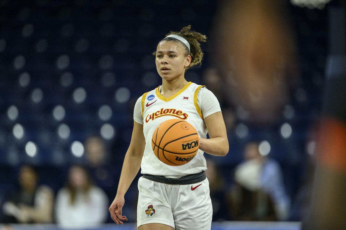 CycloneWBB's tweet photo. Congratulations to Emily, AJ and Addy for earning CSC Academic All-District honors!

🌪️🏀📚 https://t.co/x90fdR21CV