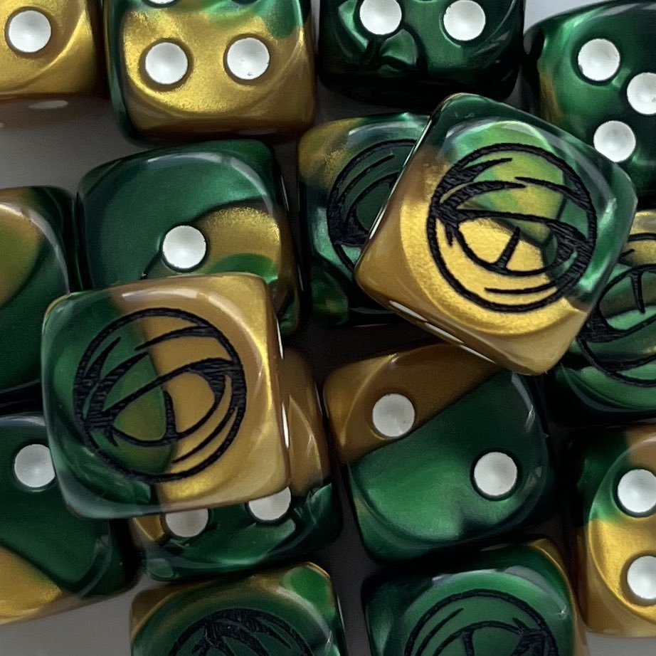 renegadehpg's tweet image. Oberon Confederation custom dice from Chessex.
A rarity in this project of mine…easy to make and they came out great!