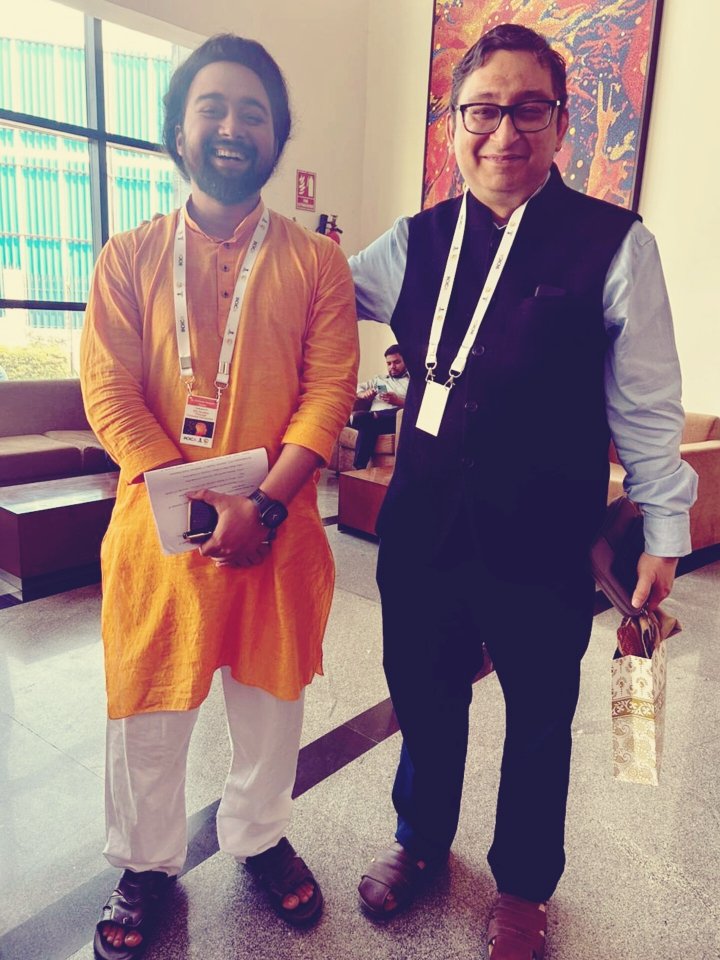 tirthaforyou's tweet image. Vikram da (Additional Solicitor General of Government of India) enlightened me on the difference between dharmaśāstras and their misinterpreted codifications as "laws". A true lesson on the history of Indian judiciary!