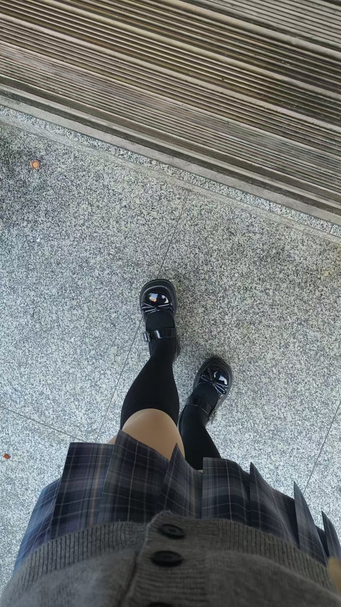 今日份ootd啦 ＃反差 ＃jk ＃巨乳