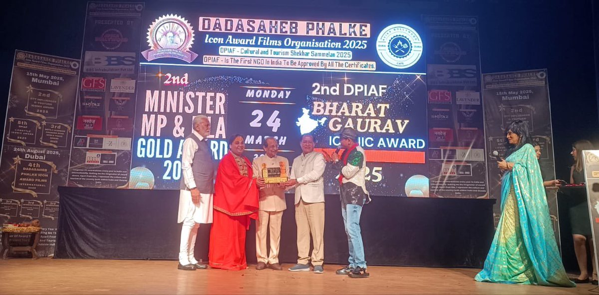 MChubaAo's tweet photo. Honored to receive the prestigious Dadasaheb Phalke Award at the DPIAF Awards. This recognition serves as a motivation to continue striving for excellence. Grateful for the honor and encouragement!🙏🏼
#DPIAF https://t.co/cxc1dLBjT2