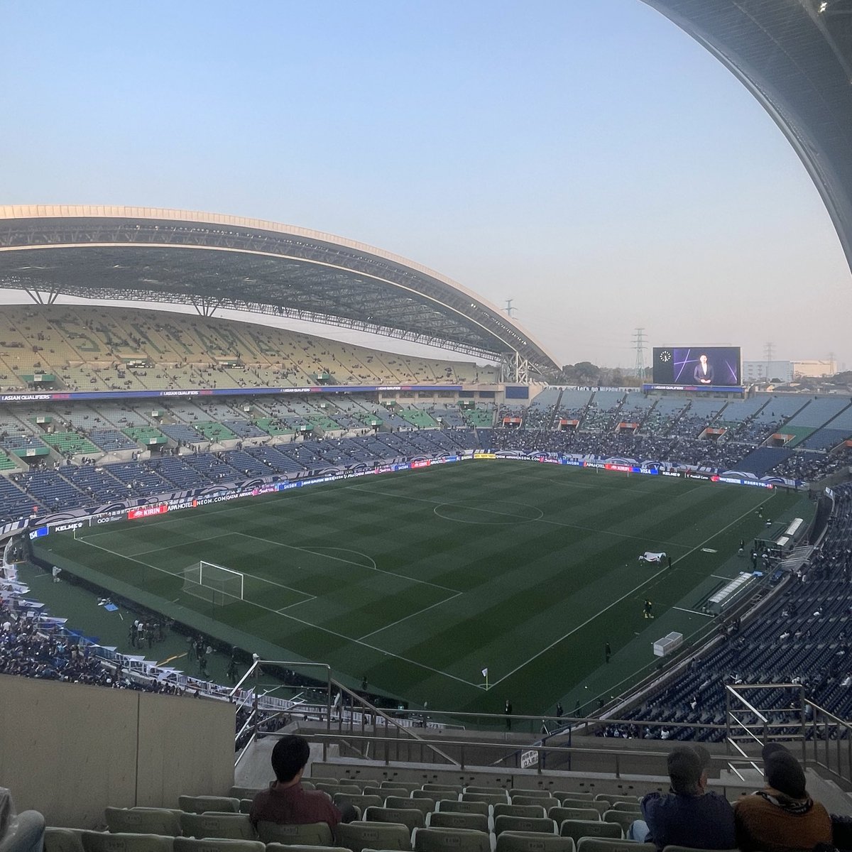 sagan_rn's tweet photo. 埼玉スタジアム最高だった!
#サッカー日本代表 #SAMURAIBULL https://t.co/FdU26umWJ4