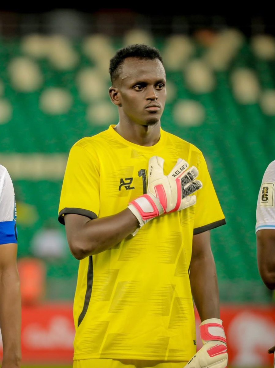 Mamaan >  Robert Sanchez