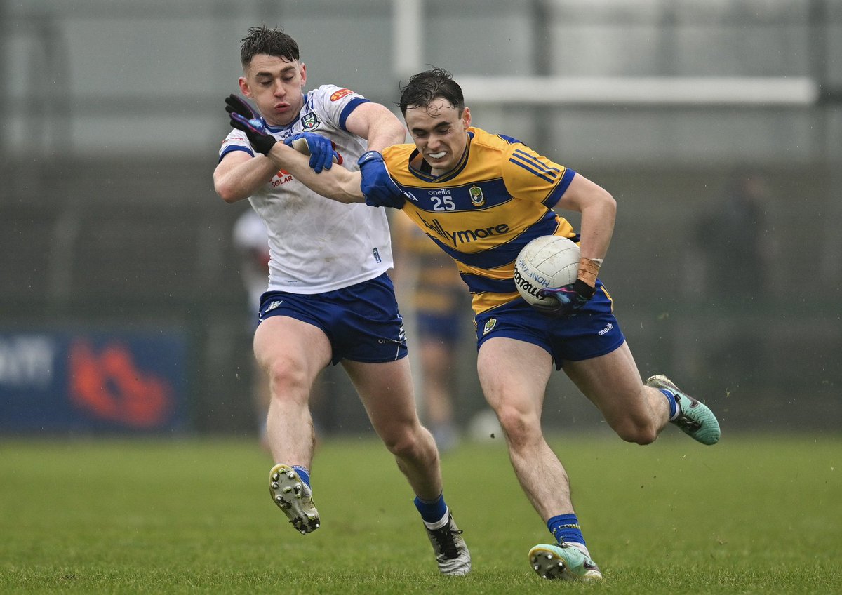 GAA BEO TG4 (@gaa_beo) on Twitter photo Dé Sathairn seo ar #GAABEO (29/03)
Tá an tsraith ag teacht chun deiridh! 😱
Tune in Saturday to see Division 4 and Division 2 Allianz Football Finals live from Croke Park 🏐
Beo ar TG4 @ 16:45
<a href="/OfficialWexGAA/">Wexford GAA</a> v <a href="/LimerickCLG/">Limerick GAA</a>
Beo ar TG4 @ 19:00
<a href="/monaghangaa/">@monaghangaa</a> v <a href="/RoscommonGAA/">Roscommon GAA</a> Dé Sathairn seo ar #GAABEO (29/03)
Tá an tsraith ag teacht chun deiridh! 😱
Tune in Saturday to see Division 4 and Division 2 Allianz Football Finals live from Croke Park 🏐
Beo ar TG4 @ 16:45
<a href="/OfficialWexGAA/">Wexford GAA</a> v <a href="/LimerickCLG/">Limerick GAA</a>
Beo ar TG4 @ 19:00
<a href="/monaghangaa/">@monaghangaa</a> v <a href="/RoscommonGAA/">Roscommon GAA</a>