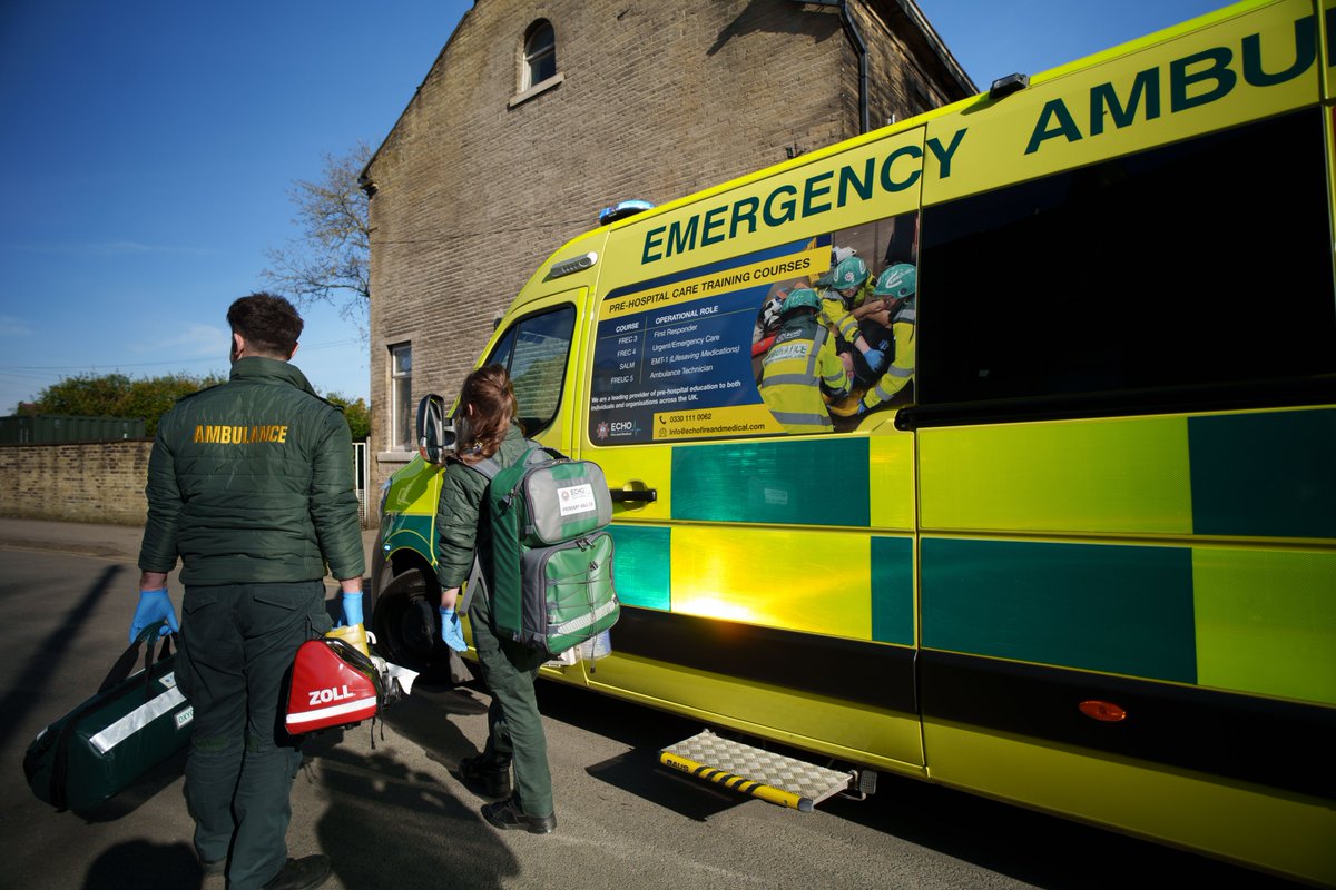 Did you know that Naloxone can buy time in an opiate overdose before an ambulance arrives? 💛 ⏰ 🚑  #YouCanSaveALife #CarryNaloxone