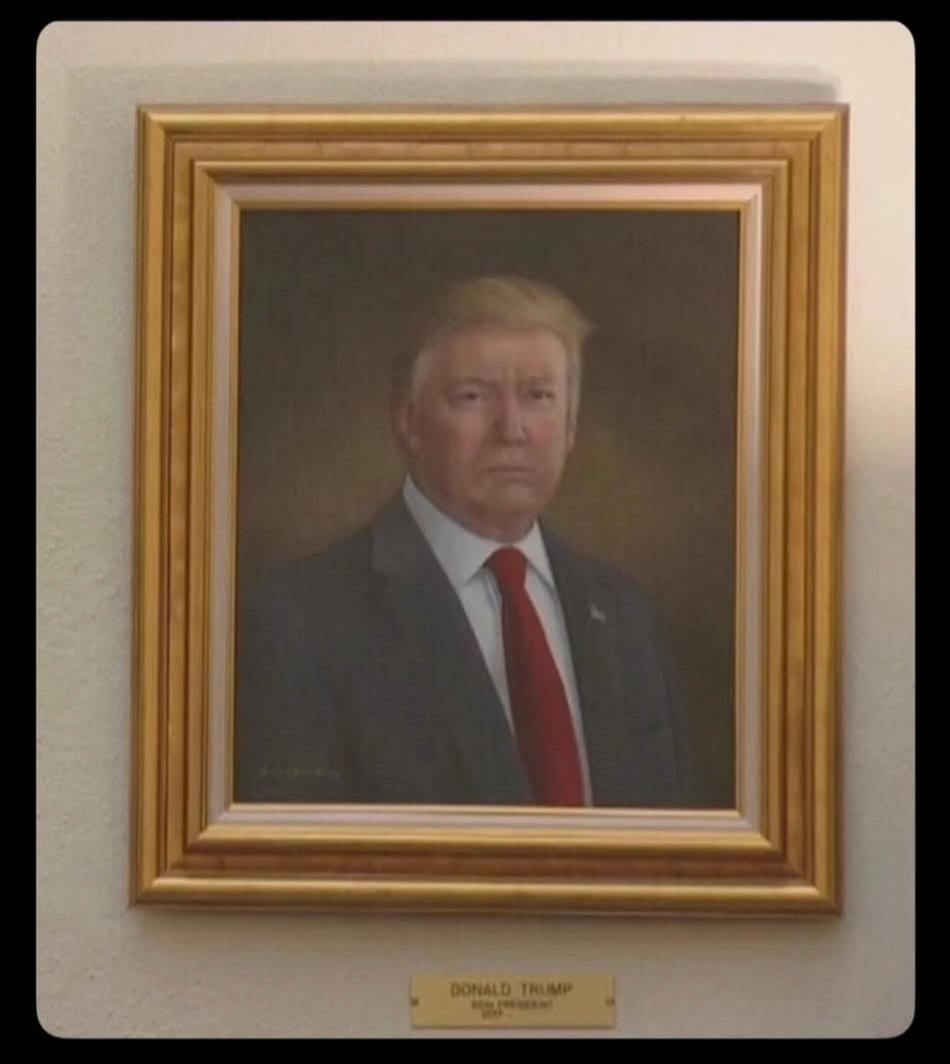 degroovy70's tweet photo. @mrddmia @realDonaldTrump Felon47 https://t.co/IEFDXdYQAZ