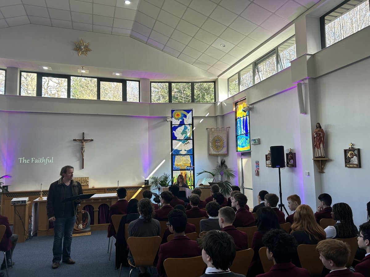 RE Department tweet media