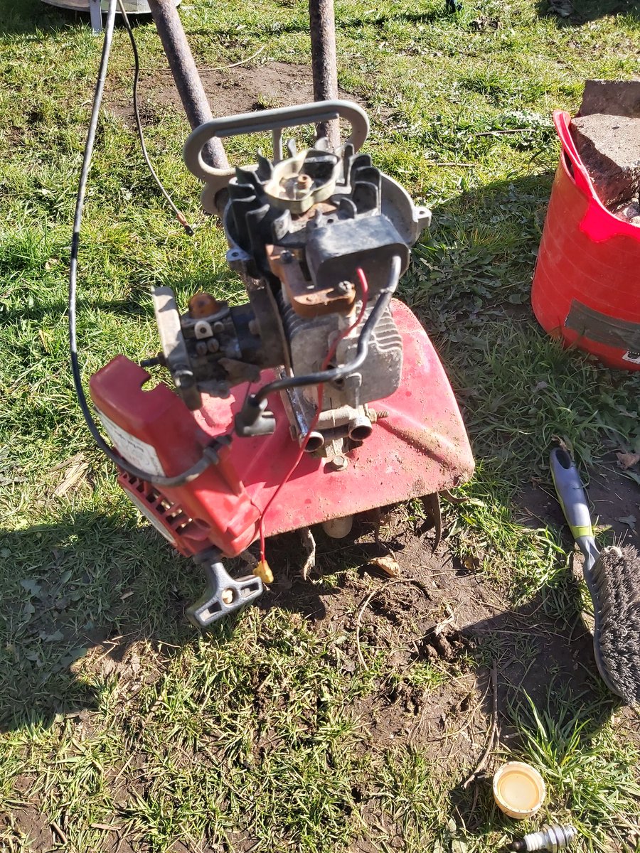 Today's job, stripping and rebuilding a petrol rotorvator. 

Mum - "it shouldn't take much to get it running again"

no spark plug or air filter, congealed oil in tank and carb, and now I've got a spark plug there's no spark as defective ignition coil so cleaned up awaiting parts