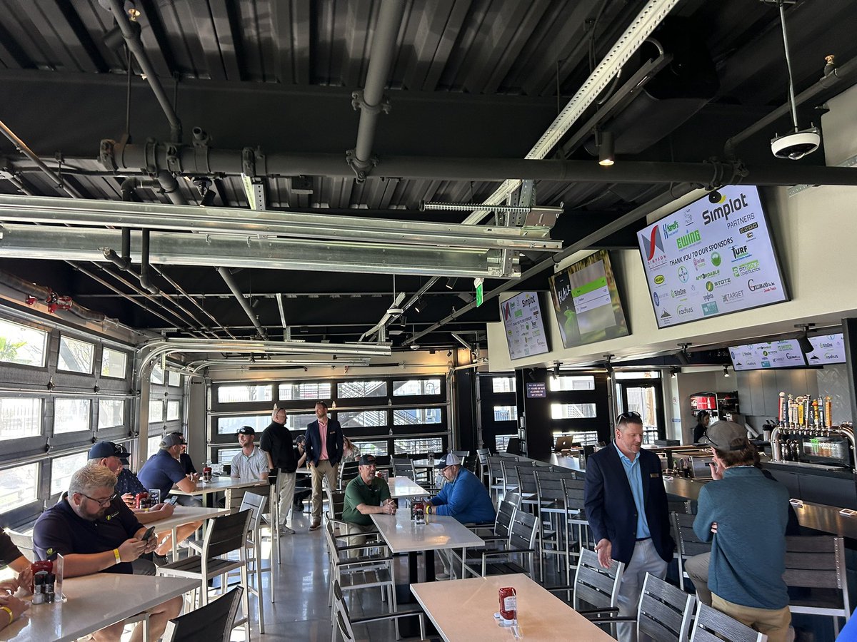 Darden R. Nicks tweet media