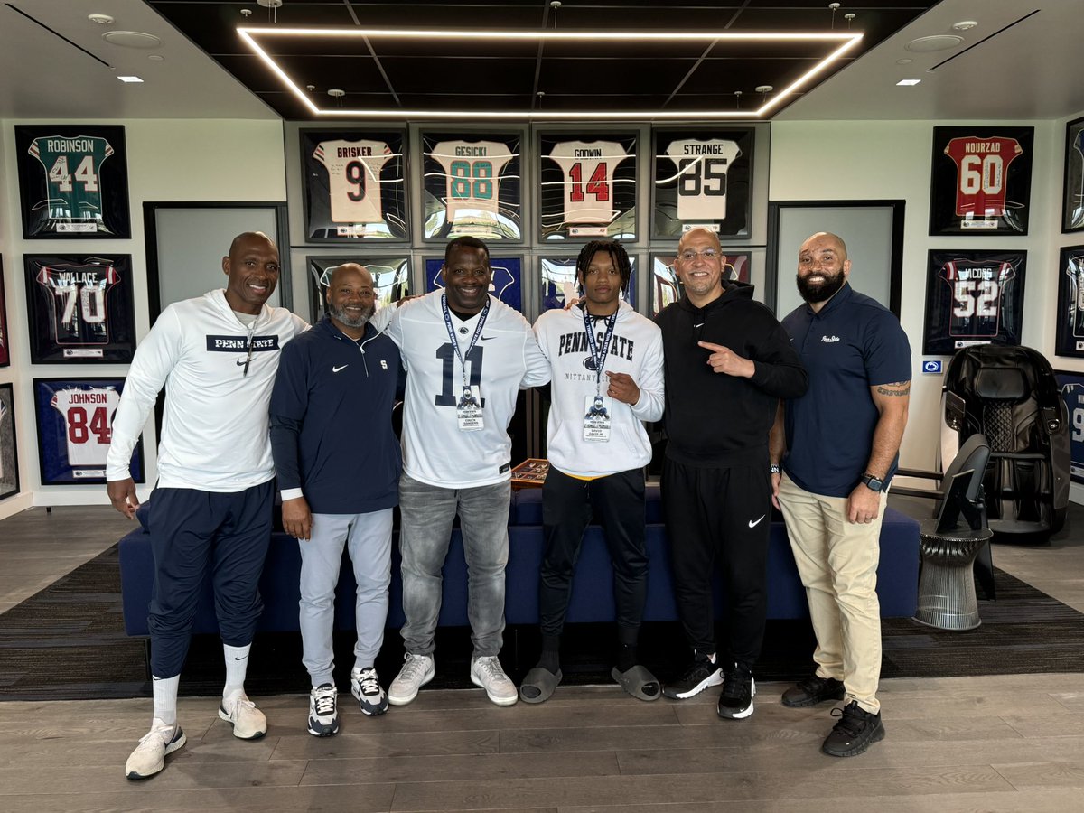 David Davis (DB/RB) (@daviddavis781) on Twitter photo After conversations with my family, and coaches I’m excited to announce I’m 1000% committed to Penn State University #GoNittanayLions🔵⚪️ <a href="/coachjfranklin/">James Franklin</a> <a href="/CoachTerryPSU/">Terry M. Smith</a> <a href="/PennStateFball/">Penn State Football</a> <a href="/Coachpoindexter/">Anthony Poindexter</a> <a href="/Chise89/">Coach LaRoi Johnson LLC</a> <a href="/ImaniCAFootball/">Imani⚜️🏈</a> <a href="/WPIAL_Insider/">WPIAL Insider</a> <a href="/wpialsportsnews/">WPIAL Sportsmen</a> <a href="/PaFootballNews/">Pennsylvania Football News</a> After conversations with my family, and coaches I’m excited to announce I’m 1000% committed to Penn State University #GoNittanayLions🔵⚪️ <a href="/coachjfranklin/">James Franklin</a> <a href="/CoachTerryPSU/">Terry M. Smith</a> <a href="/PennStateFball/">Penn State Football</a> <a href="/Coachpoindexter/">Anthony Poindexter</a> <a href="/Chise89/">Coach LaRoi Johnson LLC</a> <a href="/ImaniCAFootball/">Imani⚜️🏈</a> <a href="/WPIAL_Insider/">WPIAL Insider</a> <a href="/wpialsportsnews/">WPIAL Sportsmen</a> <a href="/PaFootballNews/">Pennsylvania Football News</a>