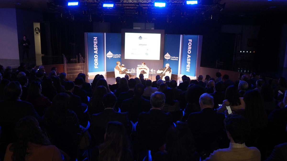 <a href="/AspenSpain/">Aspen Institute España</a> 🌏 Mesa redonda: 'China en un tiempo geopolítico nuevo'. Analizamos el papel de China en el actual contexto geopolítico.

👥 Con Rafael Dezcallar (<a href="/EmbEspChina/">Emb. España en China</a>), María Martín-Prat (<a href="/Trade_EU/">EU Trade 🇪🇺</a>) y <a href="/PabloGBerdoy/">Pablo Garcia-Berdoy</a> (<a href="/llorenteycuenca/">Llorente y Cuenca (LLYC)</a>).
🤝 <a href="/AspenSpain/">Aspen Institute España</a>.
🧵👇