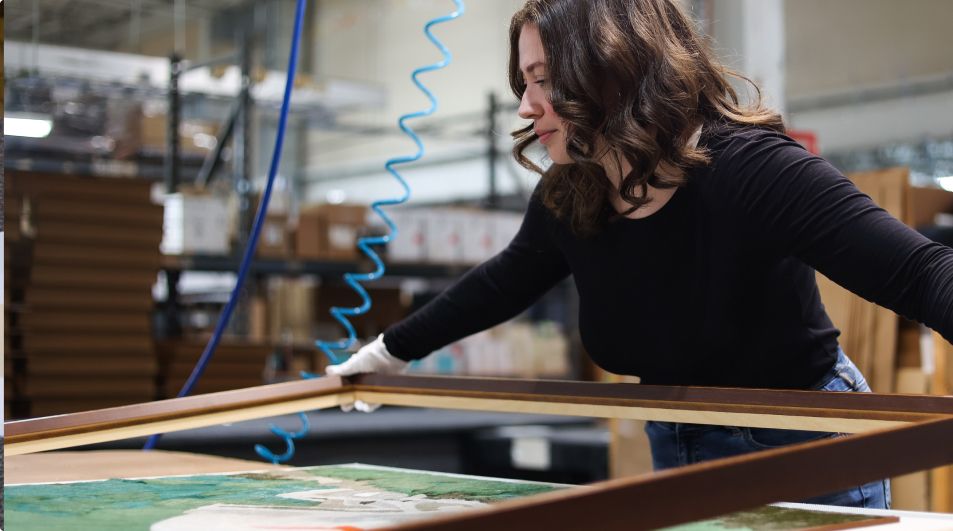 CM_Austin's tweet image. Join us on Friday, March 28th at the Bespoke Gallery by Marco Fine Arts. Register for your free ticket now creativemornings.com/talks/caren-ke… Thanks for hosting us @marcofinearts #CMparallel #CMATX