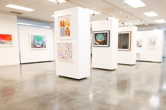 CM_Austin's tweet image. Join us on Friday, March 28th at the Bespoke Gallery by Marco Fine Arts. Register for your free ticket now creativemornings.com/talks/caren-ke… Thanks for hosting us @marcofinearts #CMparallel #CMATX