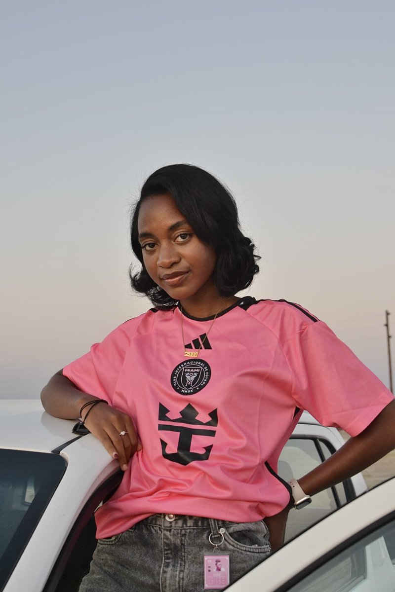 yxng_txng's tweet image. Top 3 🙏🏾