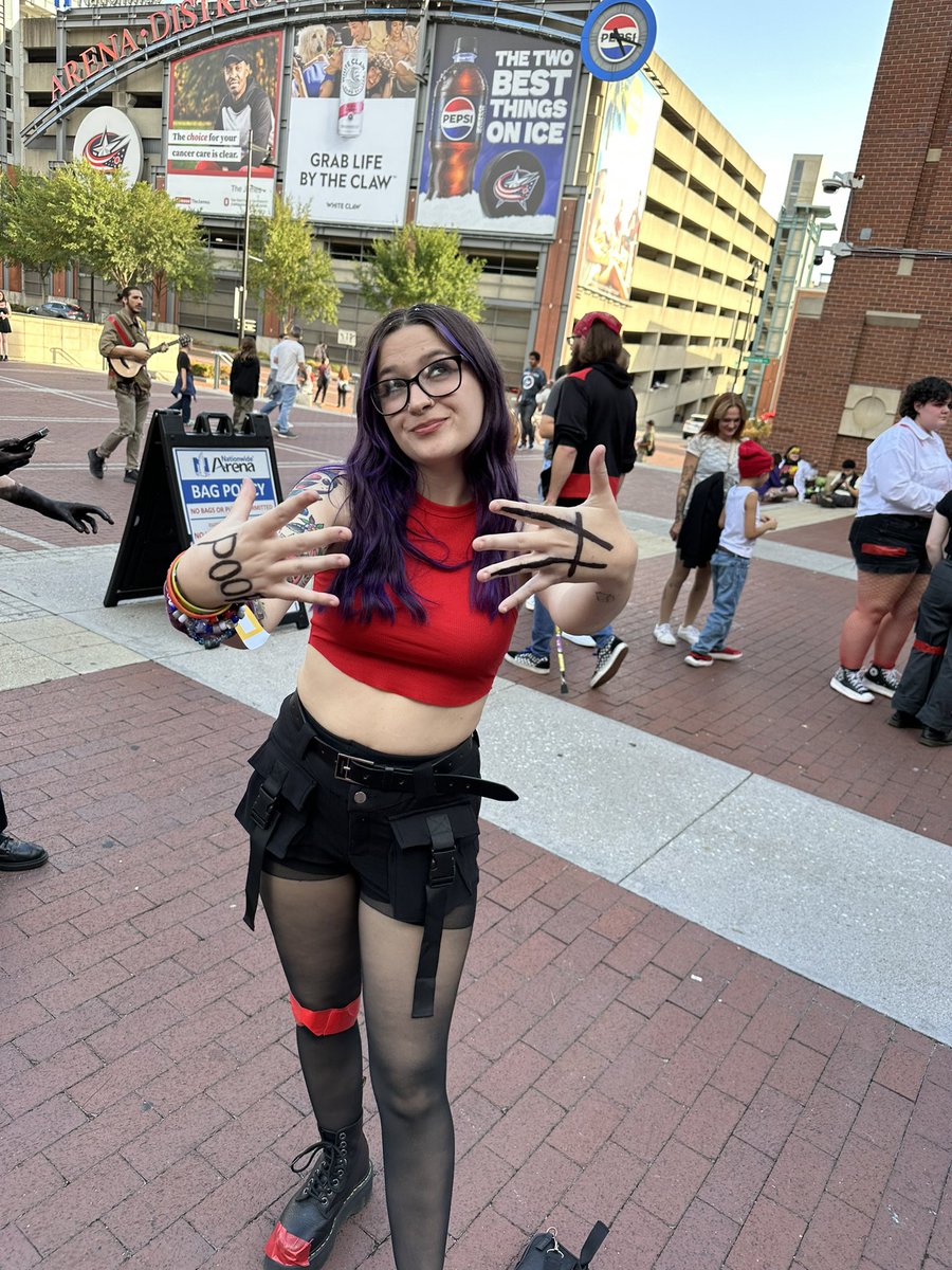 MOYYDEATH's tweet image. i miss you columbus #POOPGATE