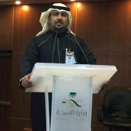 الوقوف خلف المنصة ليس مجرد إلقاء للكلمات، بل هو انعكاس لمسيرة من #العطاء والإيمان بدور #الإنسان في خدمة مجتمعه ؛ ماأجمل تلك الأيام. 
لحظات مضيئة من العطاء، تنبئ بأن القادم يحمل نورًا أعمق لمن أدرك #سر الوجود في الحاضر.
#السعادة ليست محطة نصل إليها، بل طريق نسلكه بوعي و #امتنان.