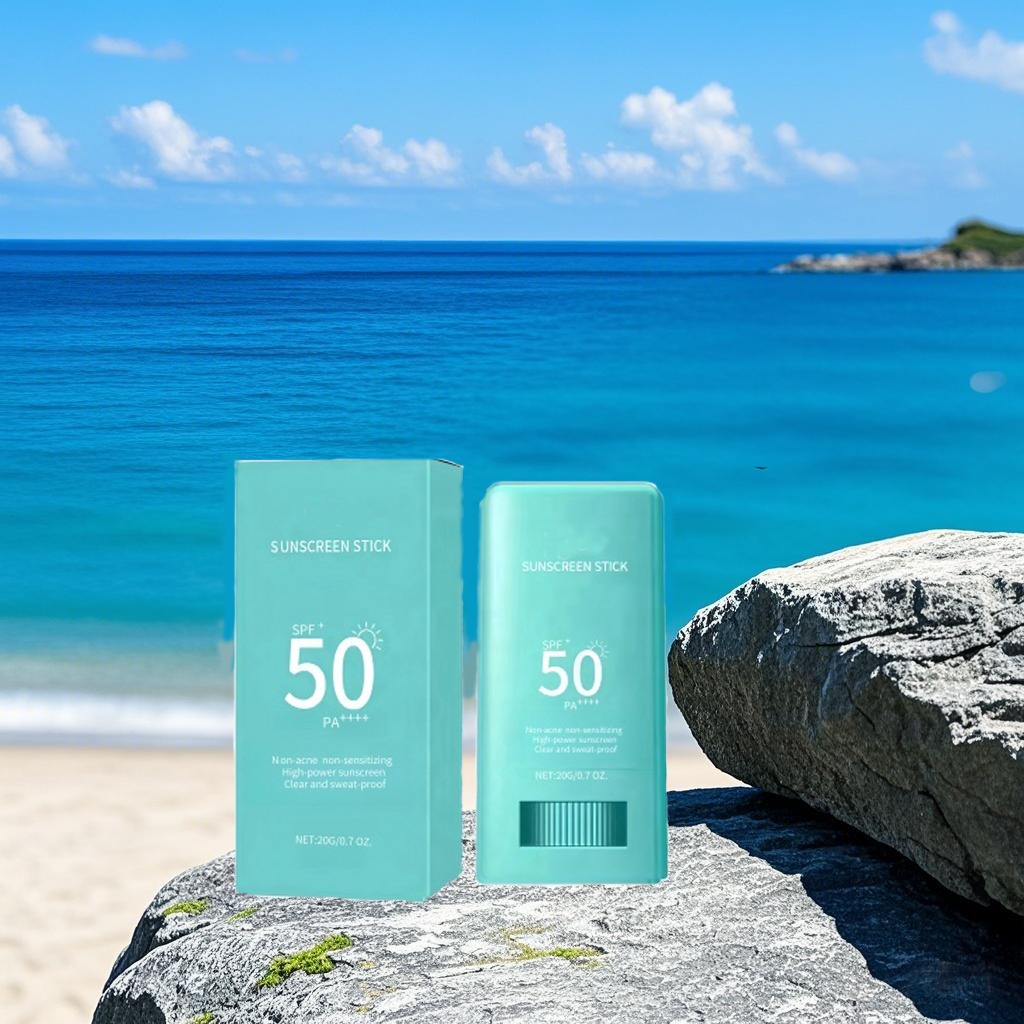 Yhanroo's tweet photo. Wholesale Korean SPF50+ PA+++ Sun Screen Stick UV Protector Cream Vegan Herbal Prevents Sunburn Skin
Non-acne
non-sensitizing
High-power sunscreen
#sunscreenstick #sunscreencream #sunscreenblock #skincare #uvprotection #sunscreenprotection 
https://t.co/q3uxD0mmtA https://t.co/hMZ3U6FjdN