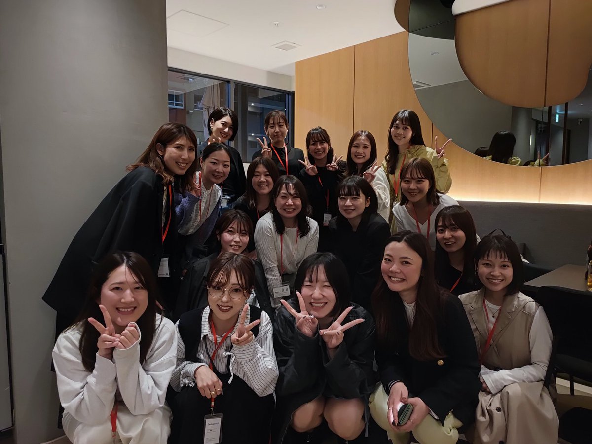 hoshiko_0224's tweet photo. ゆるりと企画した「まなまな人事女子会」20名のみなさんに集まってもらいました！(途中で帰っちゃった神辺さん映ってないけど📸)楽しそうに対話してる姿を見て、熱量高まりました！🔥またやりましょー！まなてぃーとまなちゃんありがとう！ https://t.co/vI0IjShp1c