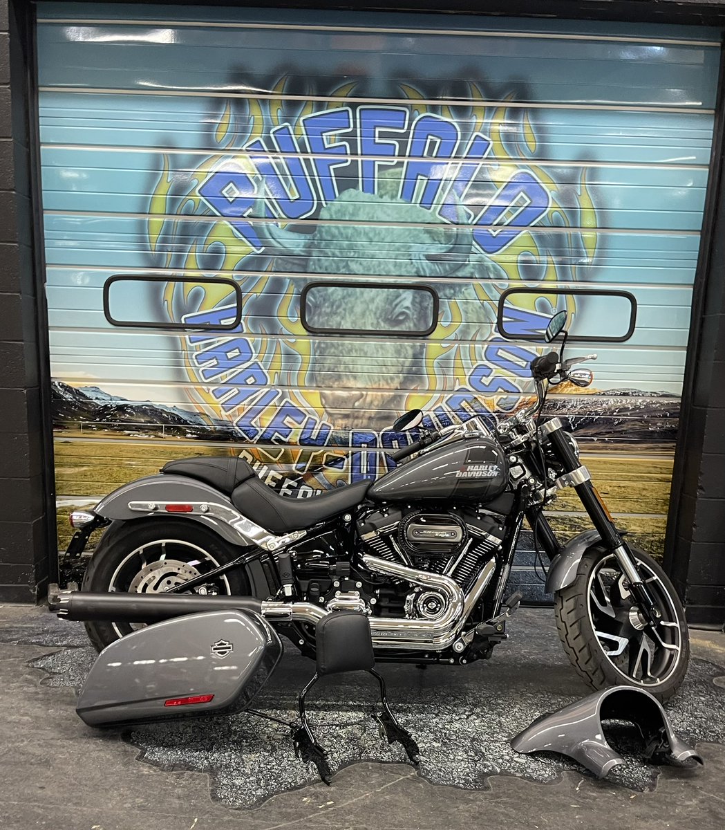 BuffaloHarley's tweet photo. Just in Used!

2021 Sport Glide   $14,995  1,245 miles

#buffalo #milwaukee #WillieG #harley #harleydavidson #hdmuseum #buffaloharley #since1921 #findyourfreedom #livethelegend #unitedweride https://t.co/pq0fdd1iUo