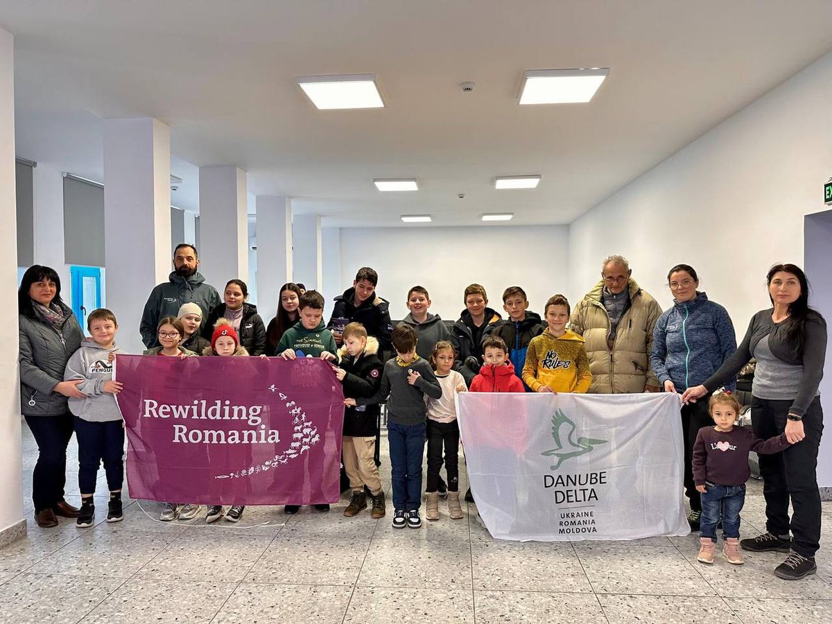 Last week, we celebrated World Rewilding Day. 📷 Rewilding Romania and Rewilding Ukraine visited schools in the Danube Delta. In Ukraine, they visited students in the Odessa region, while in Romania, the  team visited schools in Maliuc and Crișan #RewildingTogether