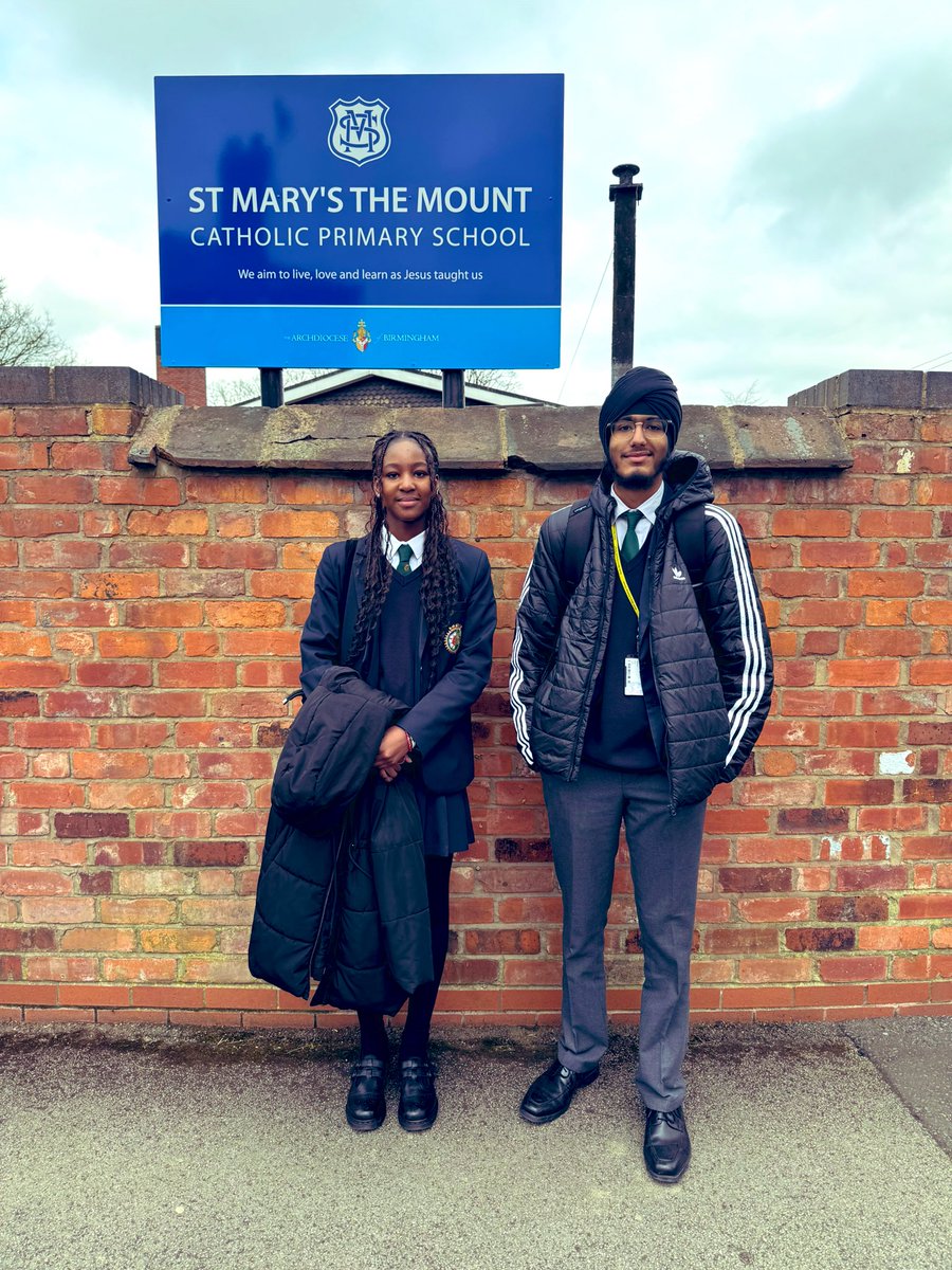 QMGS_CYM's tweet image. CYM Mental Health Team were at St Mary’s The Mount this afternoon. Kenya & Agamjot presented the RELATIONSHIPS workshop to Year 5’s where they shared the impact of positive & healthy relationships. One presenter was super excited to return back to their former primary school!