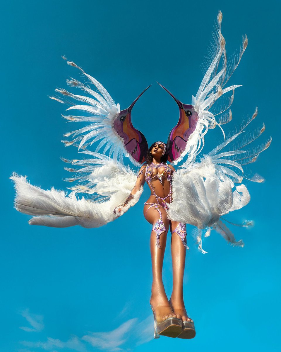 vidabyesquire tweet media