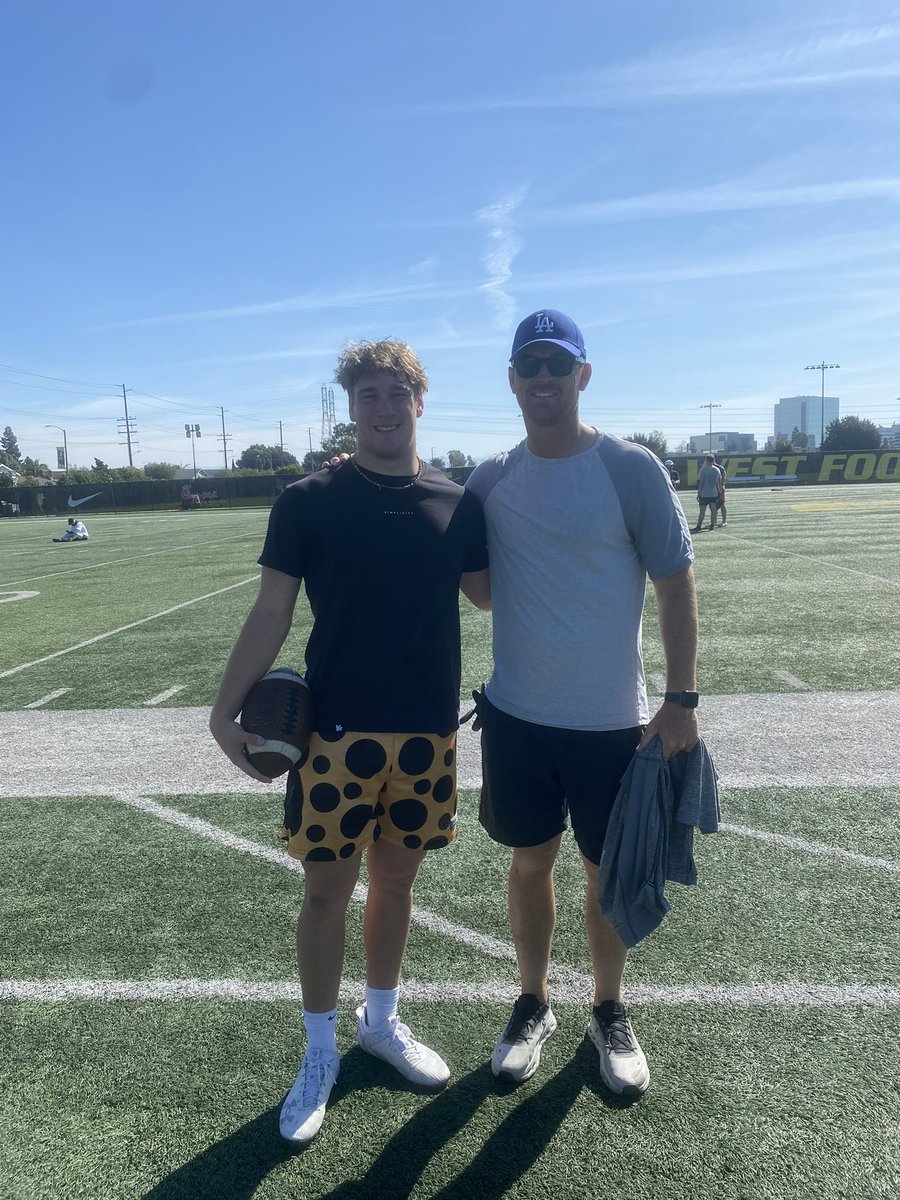 DallasMunn2's tweet image. Huntington Beach workout with coach John Beck at 3DQB.
@jbecktwelve @train3DQB