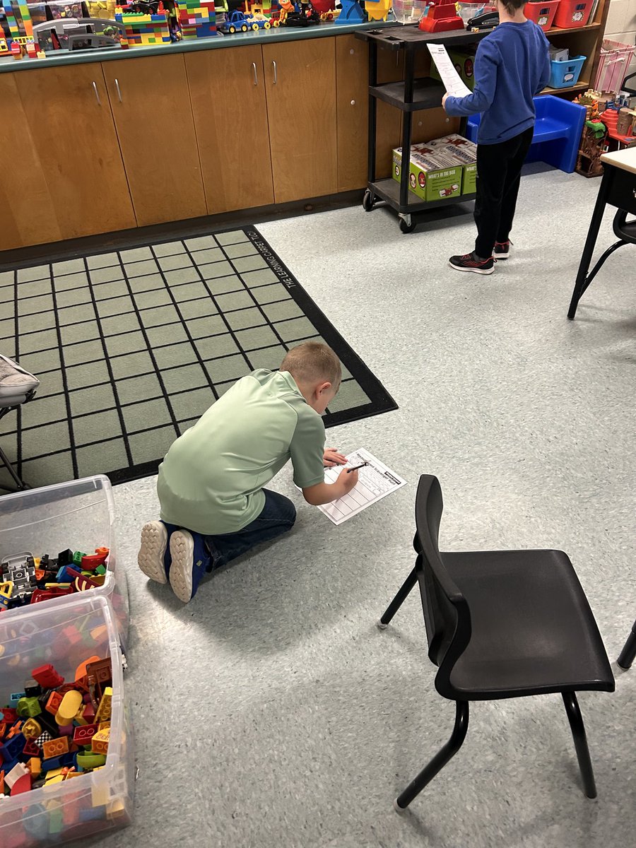 InvernessECA's tweet image. Grade 1 had a blast during their scavenger hunt, searching for items that are heavier and lighter. It was a fun way to explore measurement concepts!
#SRCEMarchIsMathMonth