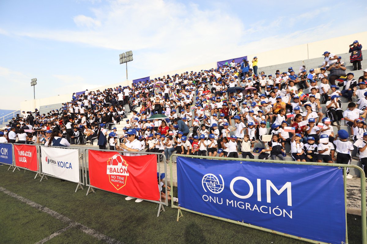 ⚽ Un balón, un idioma universal. 🌎

🇵🇪 <a href="/FundacionLaLiga/">FUNDACIÓN LALIGA</a> y <a href="/OIM_Peru/">OIM Perú</a> llevan a Perú #ElBalónNoTieneFronteras, un proyecto de actividades sociodeportivas con el objetivo de luchar contra la xenofobia y la discriminación.

🫂 Impacto en más de 1.600 personas desde 2019.
