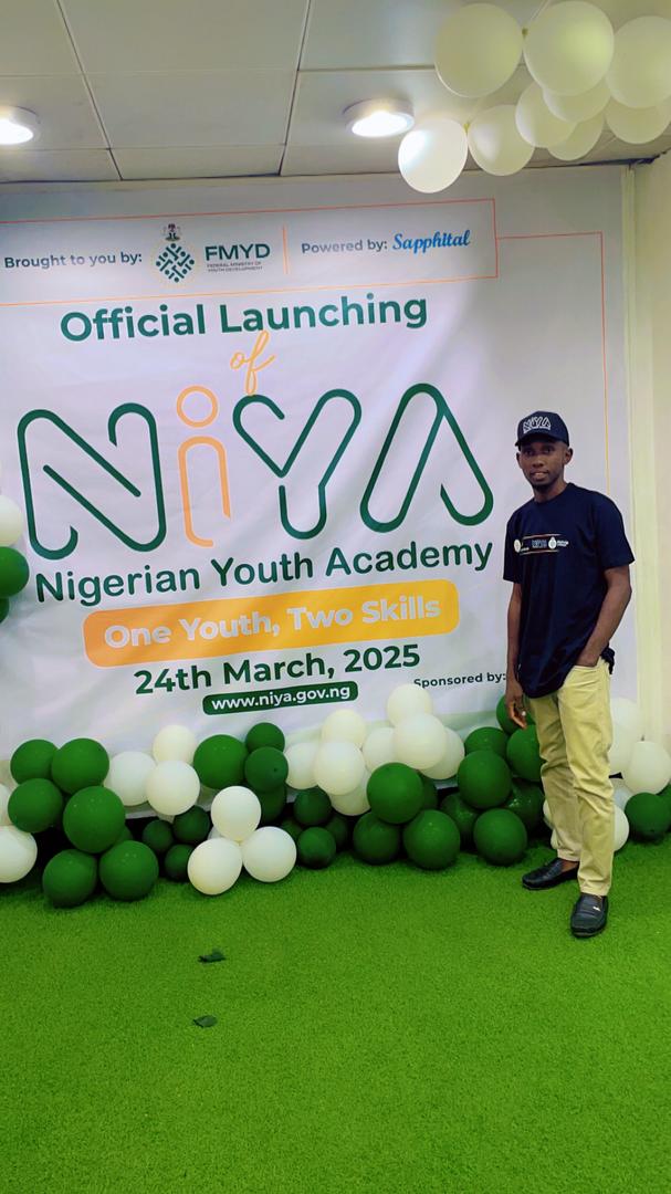 hollarmheetech's tweet photo. Dear Nigerian youth, don’t miss this golden opportunity! The NIYA @OfficialNiya_Ng free Online Training is your gateway to valuable skills, empowerment, and a brighter future. Enroll today, learn, and take charge of your career!
 
Visit https://t.co/1XXQhi13dp to get started. https://t.co/mv48iKnUV1