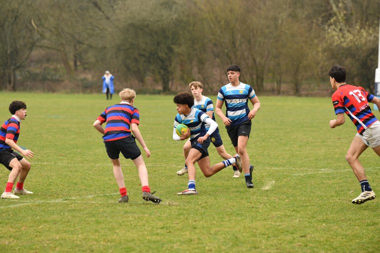 U16s impressive season capped off with Quins Cup victory #ReigatesClub #90YearsStrong
reigaterugby.com/news/gritty-qu…