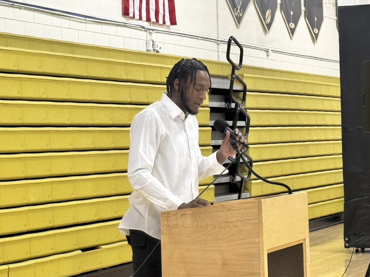 Amazing event at <a href="/JohnCarrollHS/">John Carroll High School</a> in Bel Air today as this NBA Star launches the Immanuel Quickley Foundation providing up to 5 scholarships to his Alma mater.  <a href="/NBA/">NBA</a> @ImmanuelQuickley <a href="/FallstonGroup/">Fallston Group</a>