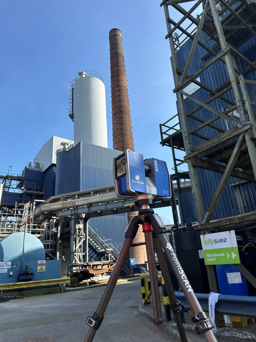 Last week our team went out on the hottest day so far to survey the incinerator plant in Bolton. Fred Dibnah a known steeplejack had repaired the chimney in the photo. We couldn't resist getting a scan to see how good his brickwork was.
 #pointscan #incineratorplant #freddibnah
