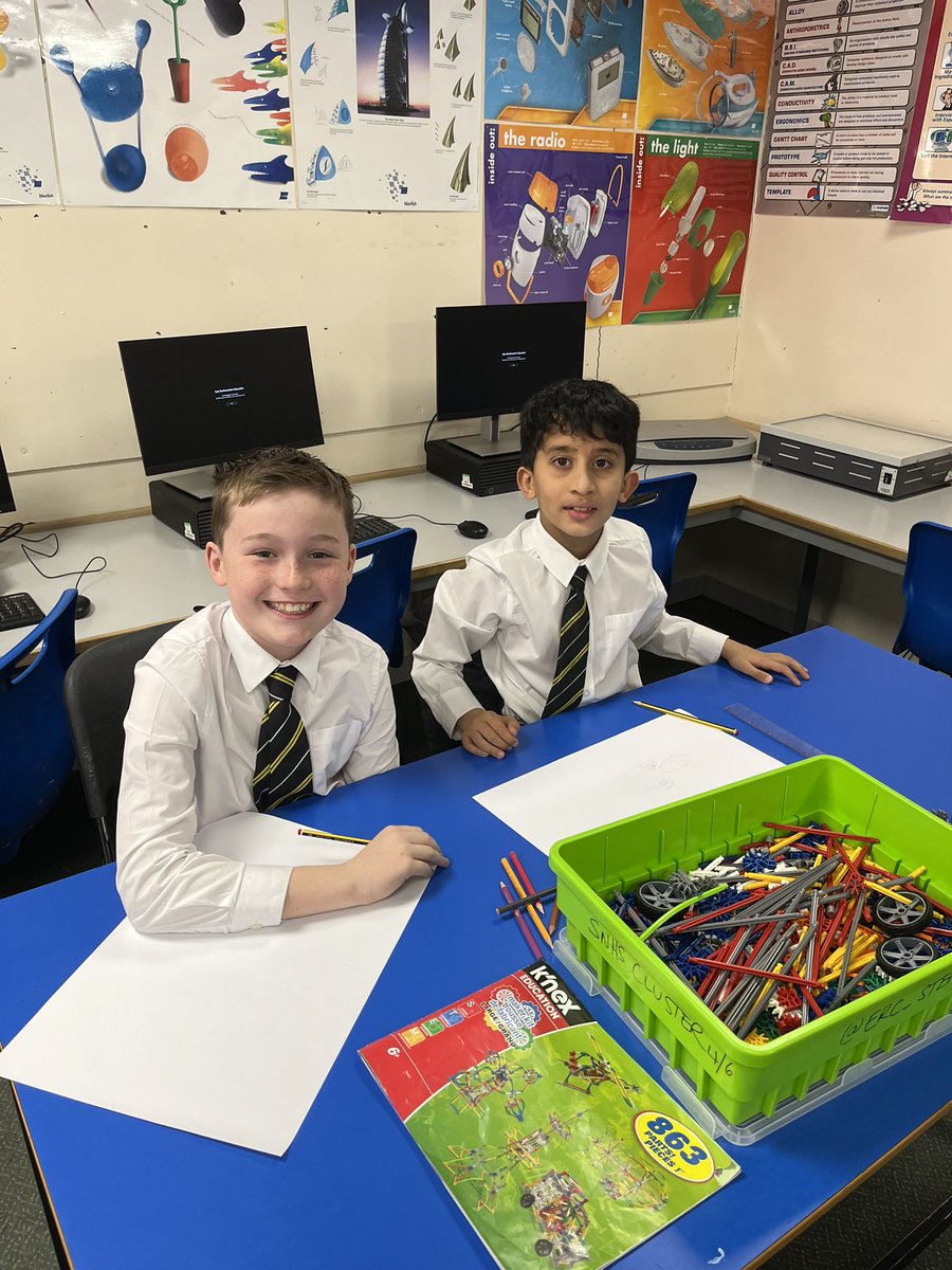 Well done to our dynamic duo’s involved in the East Renfrewshire K’nex challenge today. Some serious teamwork and problem solving needed at St Ninian’s. We are super proud of both teams for taking the challenge on and doing their absolute best! 💛🖤