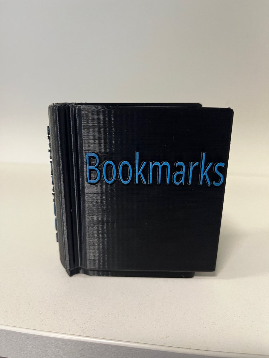 fingallibraries's tweet photo. Staff in Balbriggan Library made this cool looking bookmark holder using our 3D Printer. If you want to know more about using our 3D Printer, pop in to Balbriggan Library and we can show you how to use it! 
#fingallibraries #dayinthelifeoflibraries #balbrigganlibrary https://t.co/GtR7jZoROt