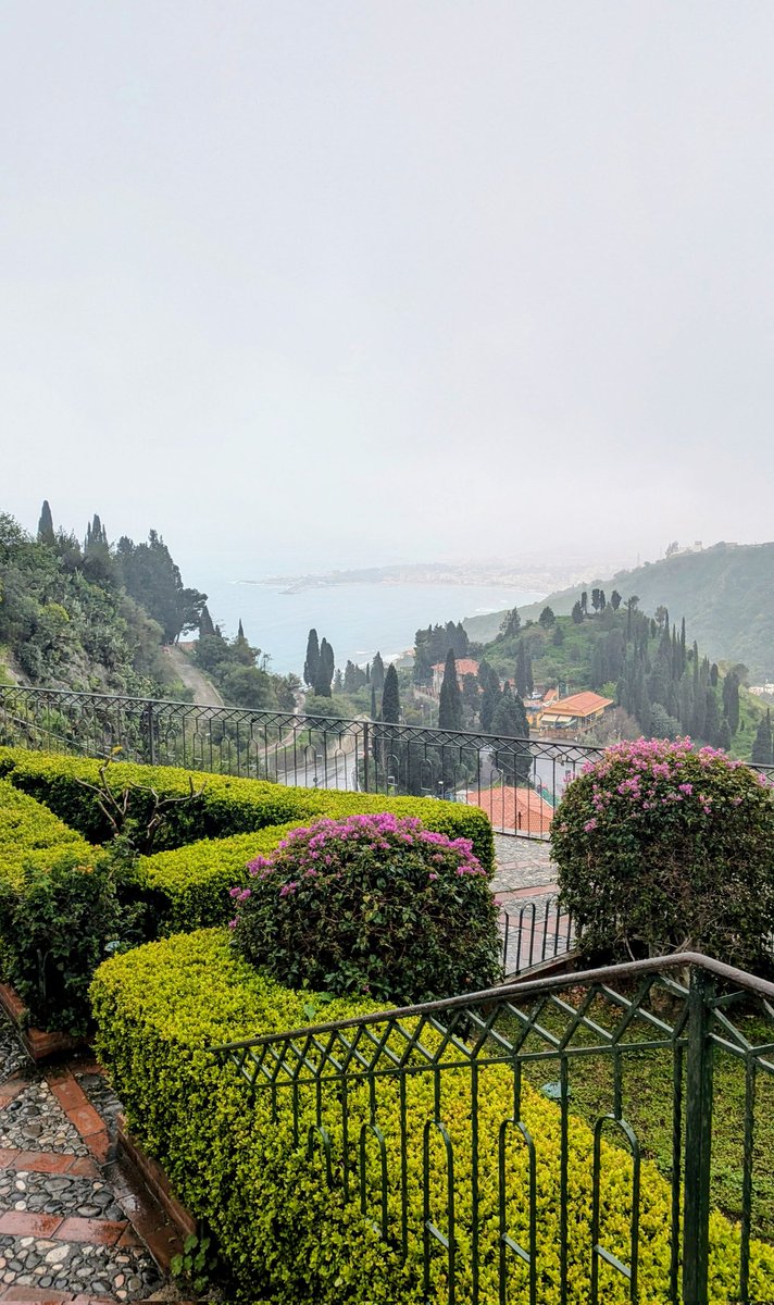 BrightonUniGeo's tweet photo. Ngl it was WET in Sicily today 🌧️🌧️ Fieldwork = being ready for all weather!

Still managed to see hilltop Taormina's famous vistas, &amp; to study how 'tourist gaze' &amp; desire for the picturesque has changed the town 🏞️

Hot Sicilian coffee (+ hot chocolate) saw us through ☕ https://t.co/Qa31c7b1q8