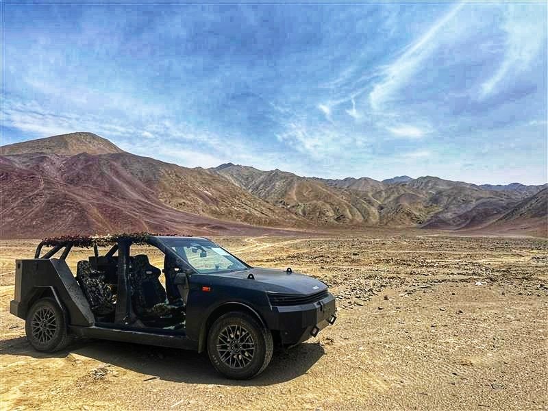 connect_rishav's tweet image. Here are the key takeaways from the upcoming Pravaig VEER article on @ReviewVayu. They&apos;re cooking interesting stuff!:

- World&apos;s 1st electric tactical all-terrain vehicle for military application and has PASSED ALL THE TRIALS conducted by Indian Army in diff terrains. 🇮🇳⚔️  (1/5)