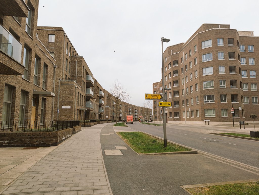 Melcube's tweet image. Barking Riverside. Such and awesome views!! #London