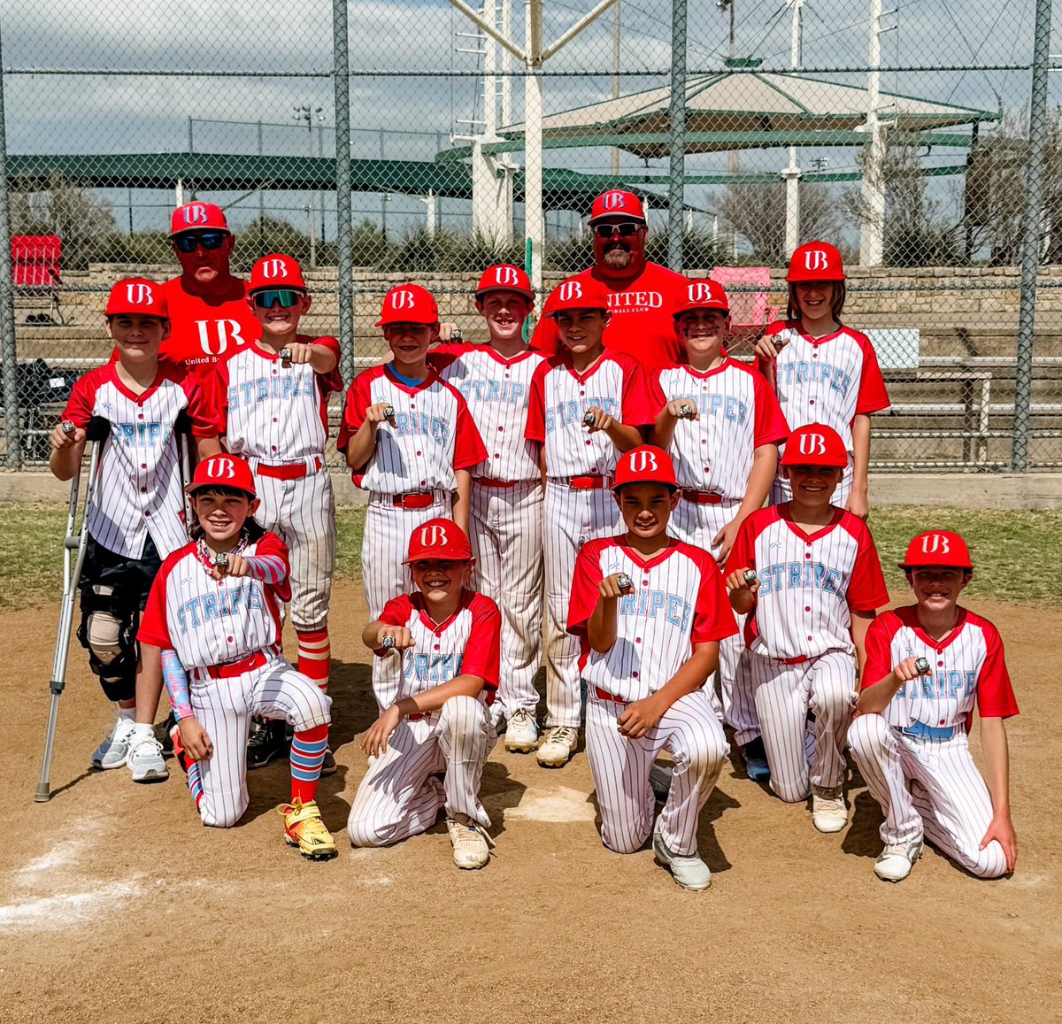 KetchAnderson's tweet photo. Another good weekend bringing home some hardware. ERA was 0.0 on the weekend and got a win.  Batted .500 with 2 RBI’s . https://t.co/PKaCp5PSiz