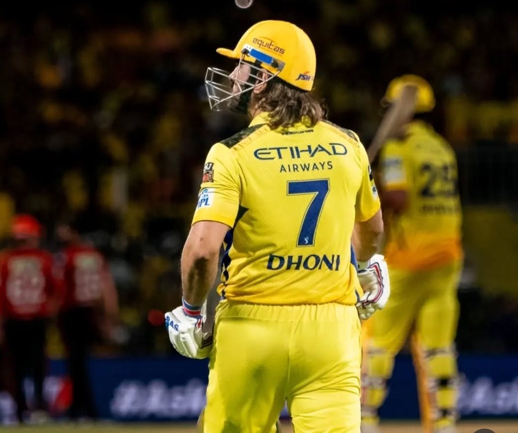 theankitjangid1's tweet image. What if Dhoni comes at No. 3 in any match?🔥🧡