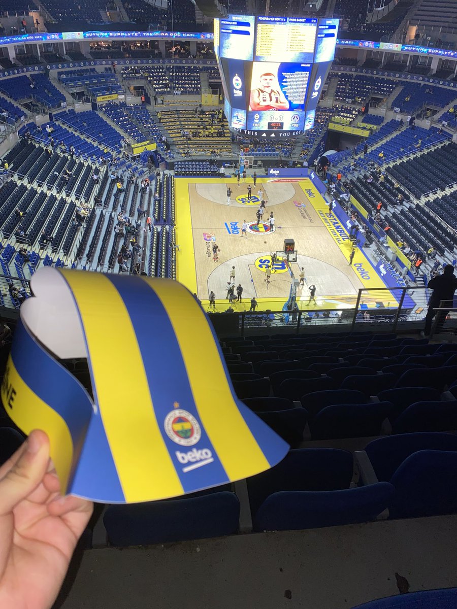 Alandayız

#Fenerbahçe #FenerbahceBeko