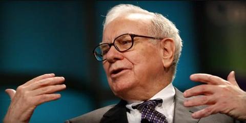 JP_Perigon's tweet photo. There is perhaps no annual letter more anticipated than the one Warren Buffett sends to his Berkshire Hathaway shareholders. Investors and business leaders scour the letter for hints about the economy and financial strategies. It al https://t.co/3zdzcP0P1R https://t.co/pNUOfeIiLF
