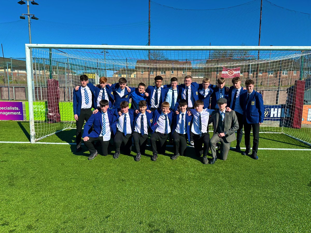 MrKennedyLHS's tweet photo. 🏆U16 LEAGUE CUP CHAMPIONS 🏆

Larbert 3️⃣ - 2️⃣ Wallace 

An end to end final with quality goals
From both teams. Couldn’t have asked for anymore effort from our boys, it was incredible! 🙌

CHAMPIONS!

Goals 
Kai ⚽️
Josh ⚽️
Oscar ⚽️

MOM - Kai 🔥

@Larbert_Sport @LHS_HWB https://t.co/SoEEPWnoxP
