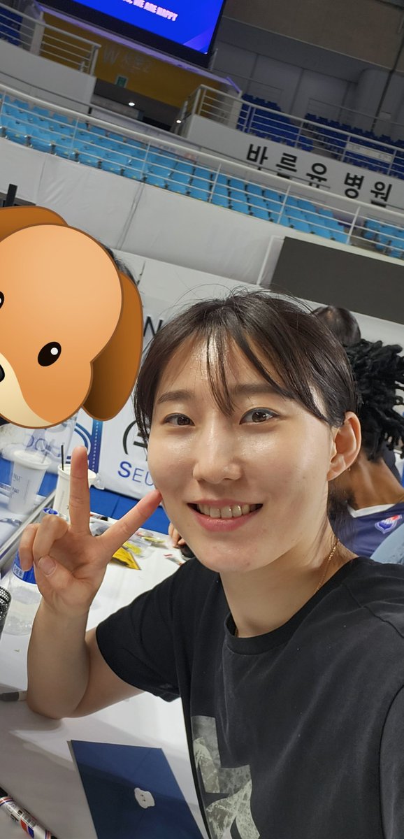 해피정아데이❤️
세상에서 제일 행복한 흰둥이가 되시길..🫶