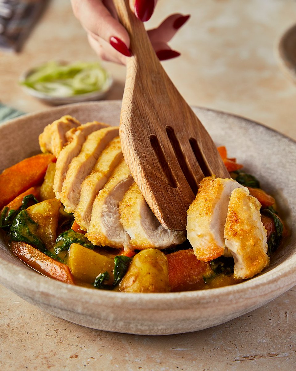 MindfulChefUK's tweet image. A taste of Japan awaits! 🇯🇵

Journey through the umami-rich, sticky &amp;amp; sweet flavours of Japan with our mouthwatering selection of Japanese-inspired recipes. 

Exclusively on your Mindful Chef menu 6th - 12th April 🍽🍜

#tasteofjapan #healthydinnerideas #recipebox #mindfulchef