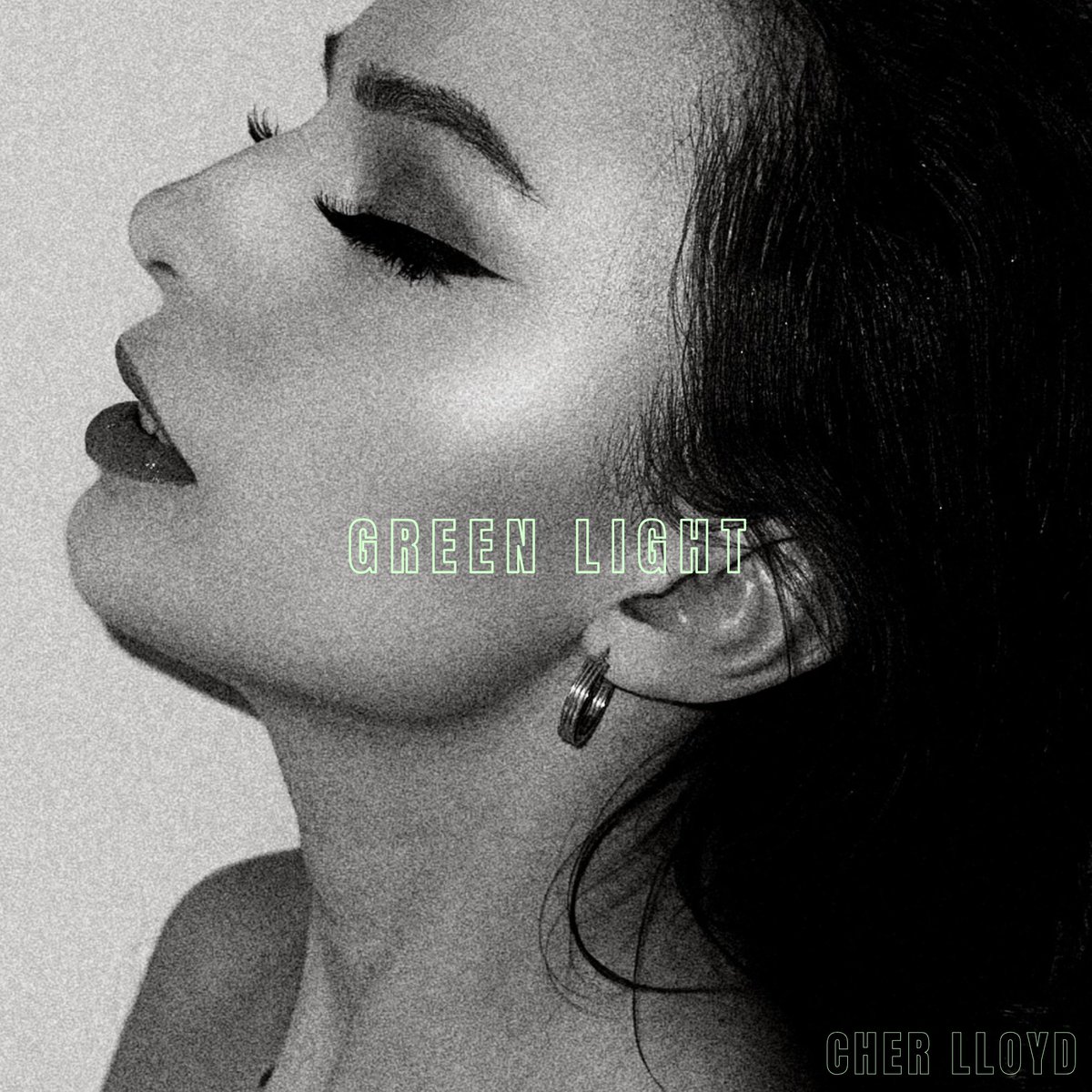 GREEN LIGHT 4.4.25  

pre-save here 👇 

linktr.ee/cherlloyd