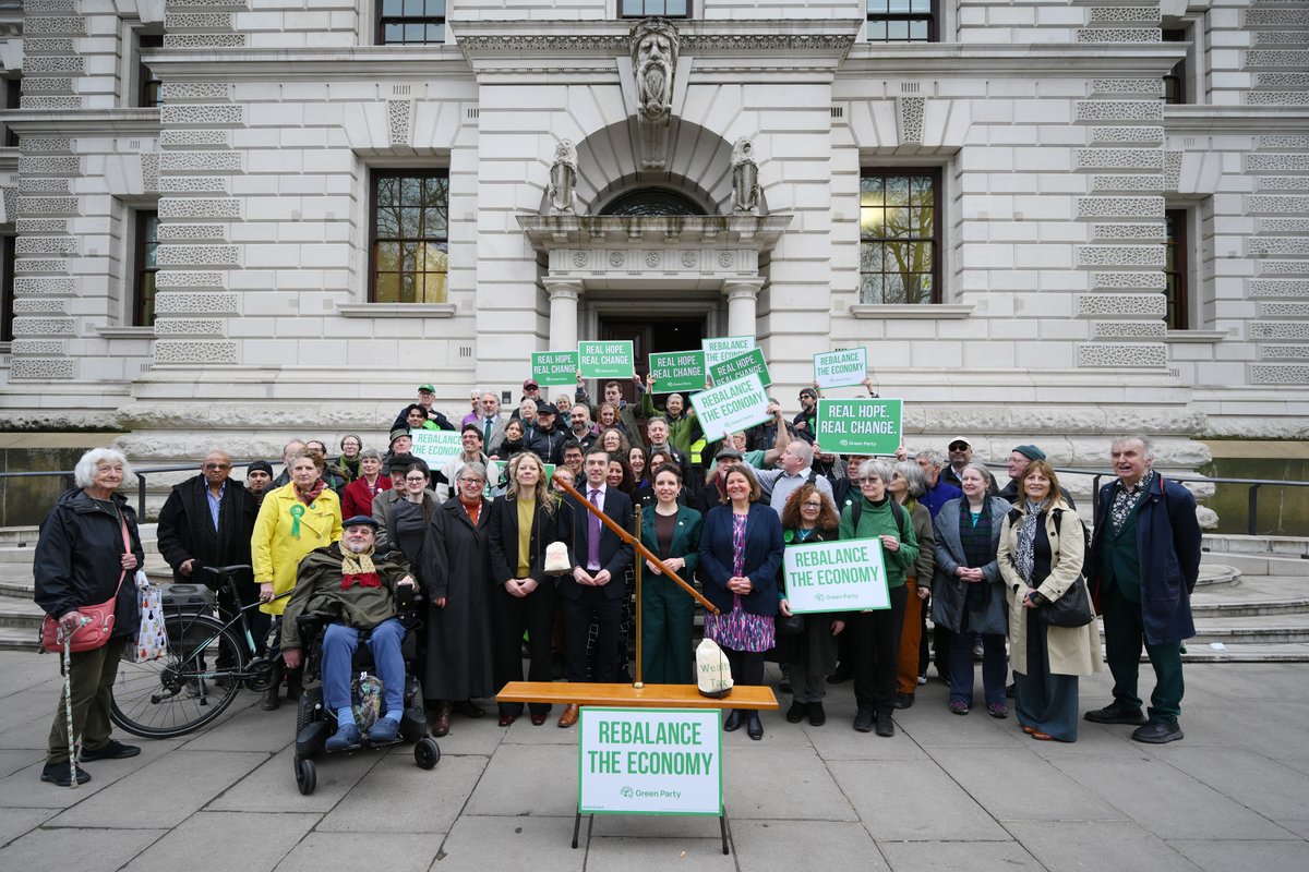 Carla Denyer (@carla_denyer) on Twitter photo Today I took a message to <a href="/RachelReevesMP/">Rachel Reeves</a> at the Treasury: it's time to rebalance the economy.
A #WealthTax on multi-millionaires and billionaires would raise £24billion - nearly 5 times as much as the government is trying to save by taking support away from disabled people. Today I took a message to <a href="/RachelReevesMP/">Rachel Reeves</a> at the Treasury: it's time to rebalance the economy.
A #WealthTax on multi-millionaires and billionaires would raise £24billion - nearly 5 times as much as the government is trying to save by taking support away from disabled people.