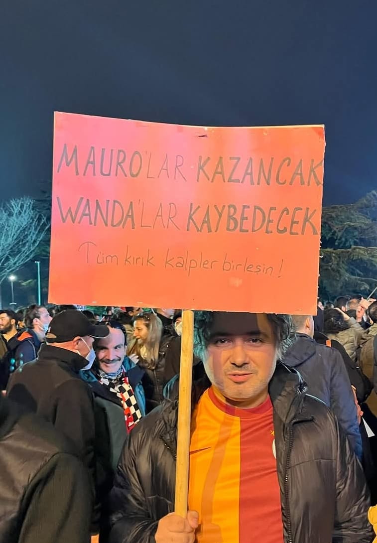 Alper Budka (@alperbudka) on Twitter photo Ben yaptım, güzel olmuş mu? Kalbimizi kıranlara bir çift sözümüz vardı elbet... 💛❤️ <a href="/MauroIcardi/">MauroIcardi</a>
#Saraçhanedeyiz Ben yaptım, güzel olmuş mu? Kalbimizi kıranlara bir çift sözümüz vardı elbet... 💛❤️ <a href="/MauroIcardi/">MauroIcardi</a>
#Saraçhanedeyiz